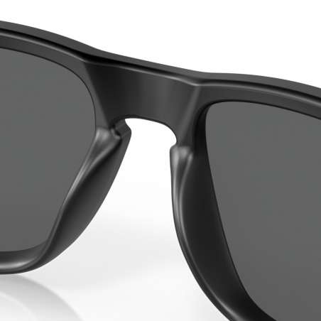 Oakley Holbrook Matte Black Infinite Hero