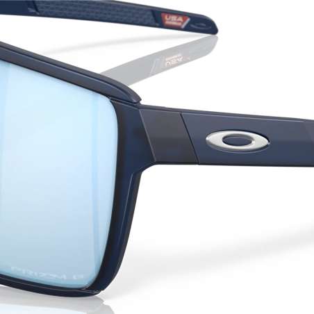 Oakley Castel Matte Translucent Blue Oakley Castel Matte Translucent Blue