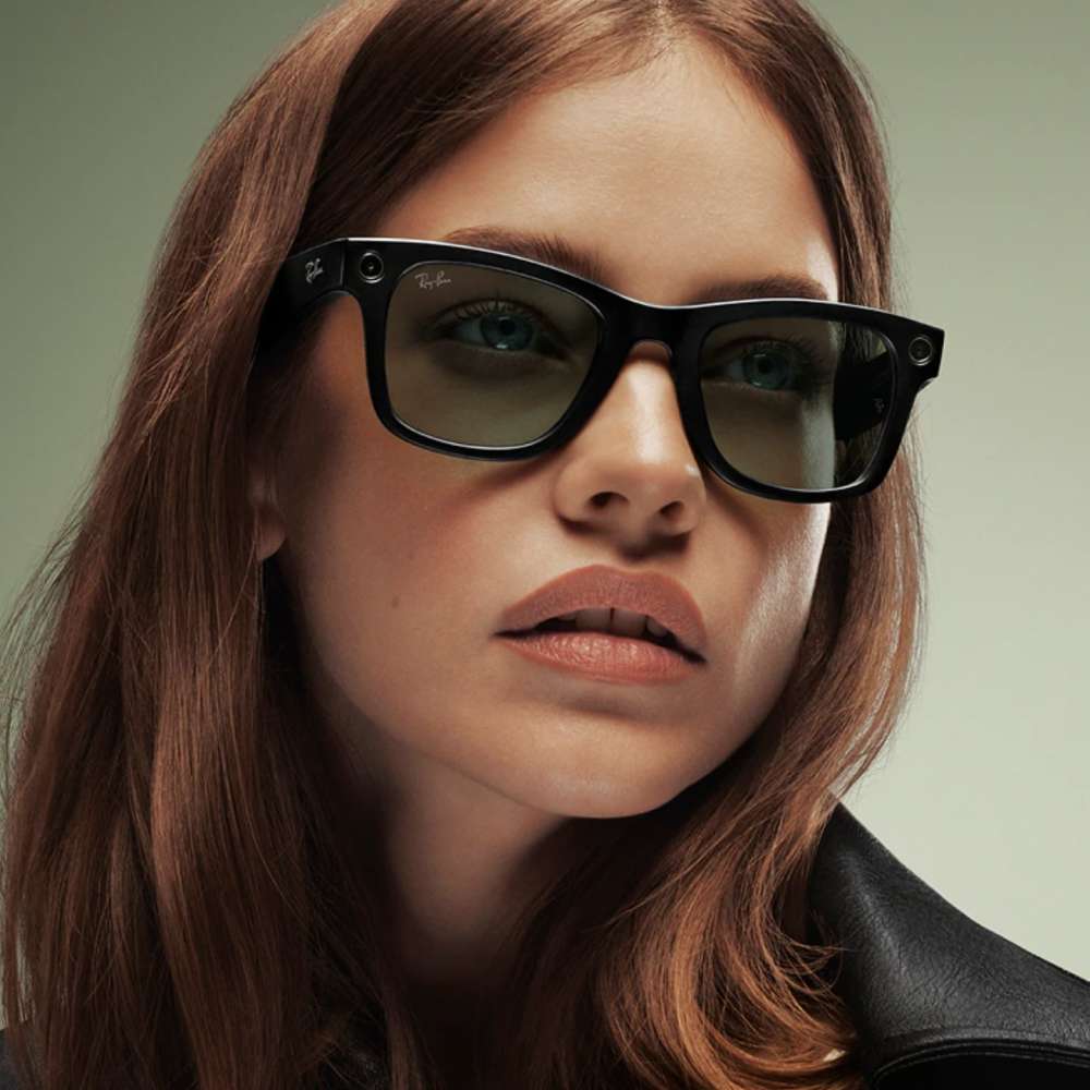 Ray-Ban Meta Gen 2 Wayfarer Shiny Black Transition Green