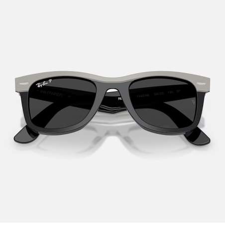 Ray-Ban Wayfarer Street Neat Grey on Black